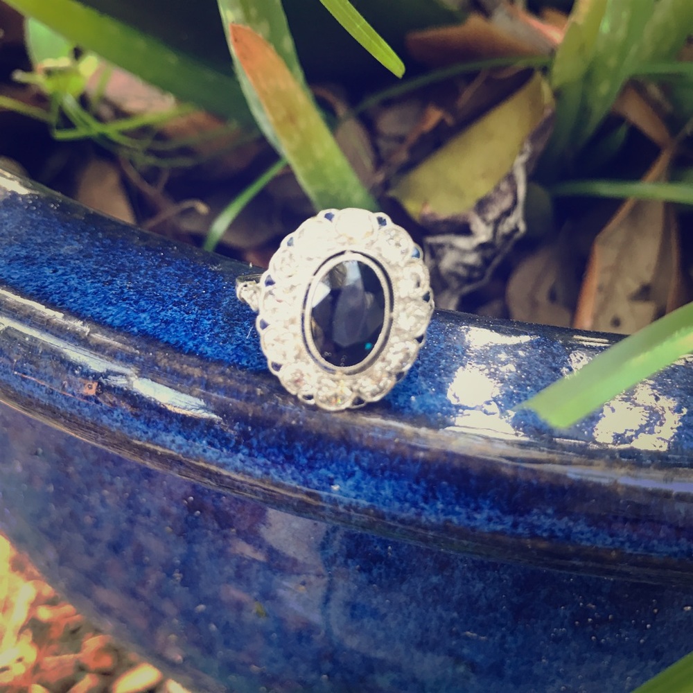 antique unique blue sapphire ring with diamonds